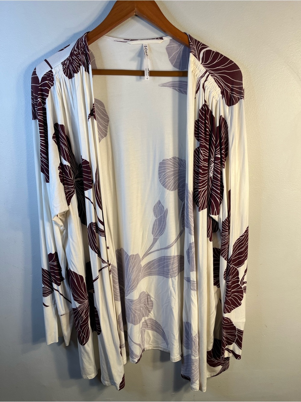 Soma Cool Nights Cream Lounge Jacket with Maroon Floral Print Women’s XL
